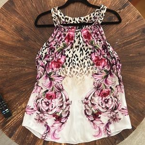 Colorful sleeveless top